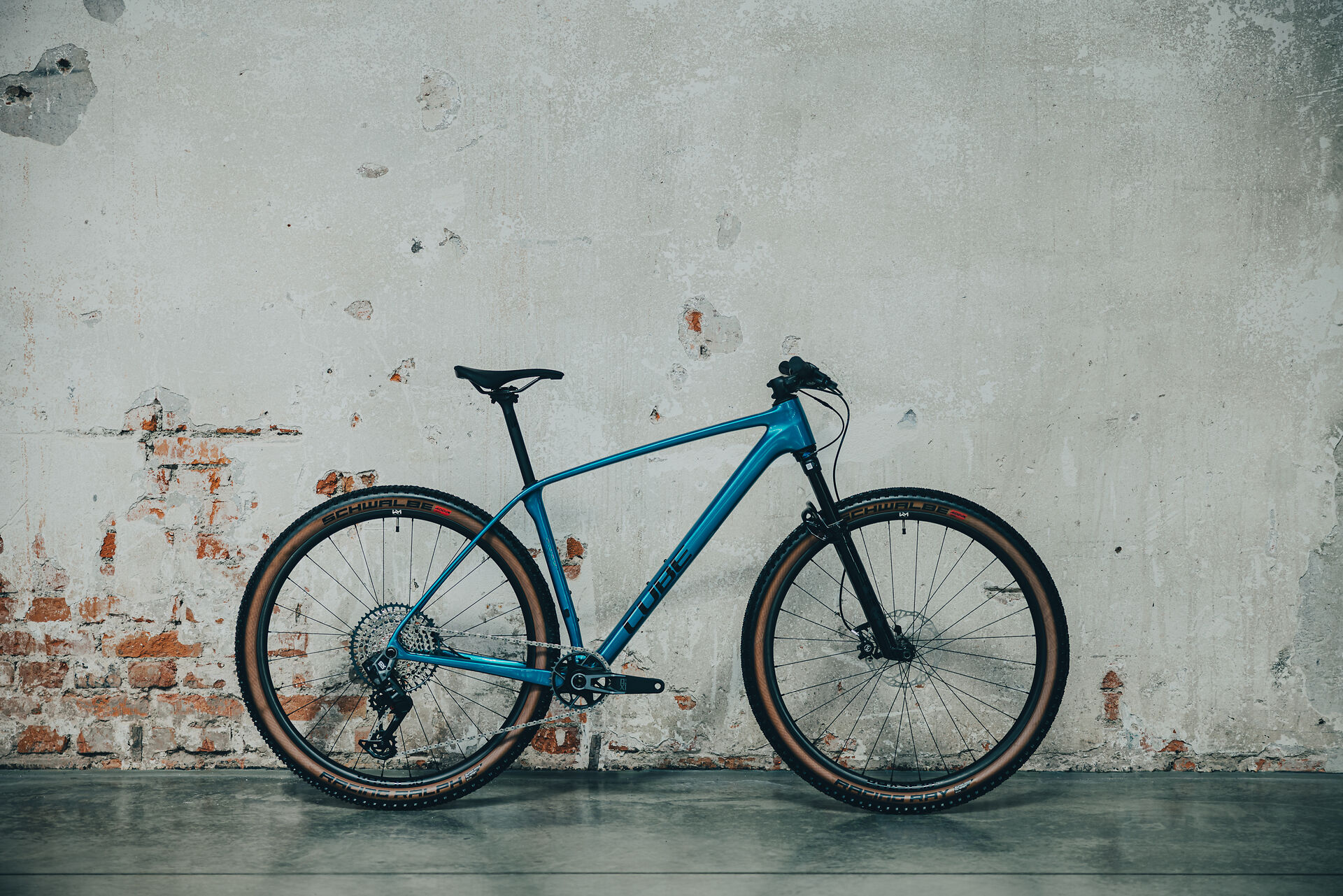 pivot mountainbike Shuttle SL/AM Ride Eagle 70/90 Gloss Grey / Small 5. Gefederte Vorbauten | ELECTRIC BIKES Variante:Gekürzt für Drehgriff-Schaltung (rechts) With Live Valve Neo